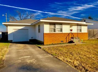 1114 N Texas St, Ada, OK 74820