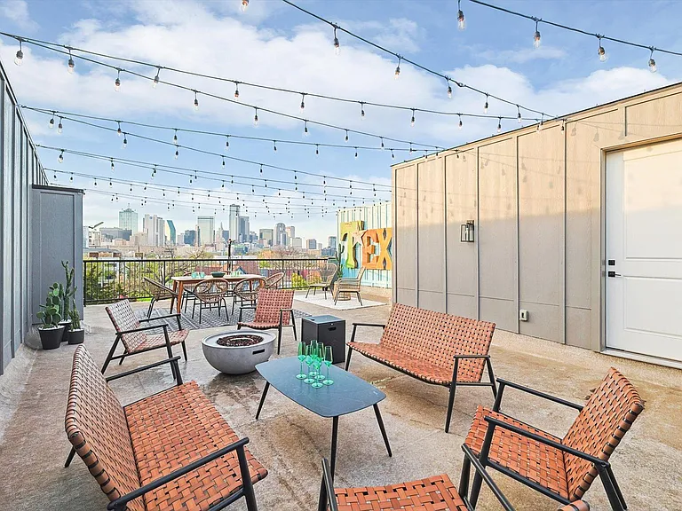 1805 Browder St #103 — Photo 28