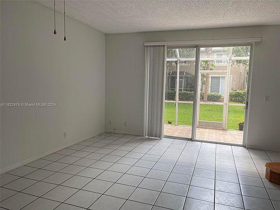 2nd image of 2021 Pompeii Ct #1