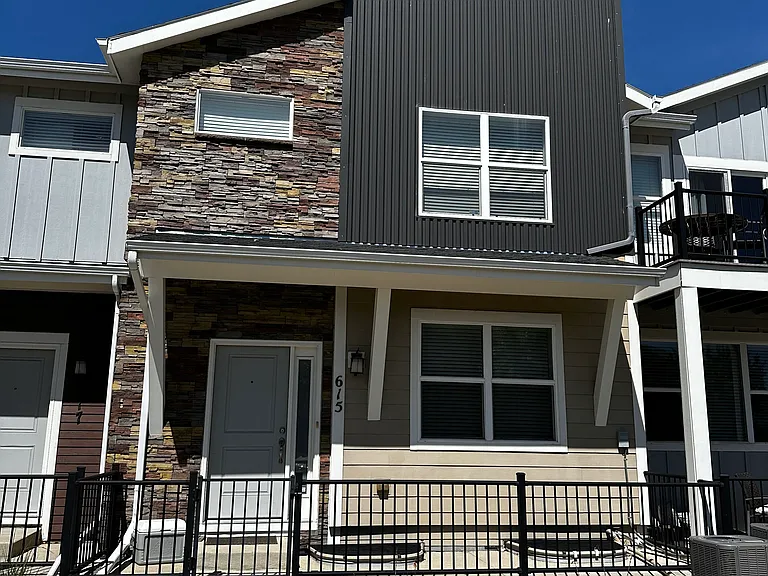 615 Grandview Meadows Dr — Photo 28
