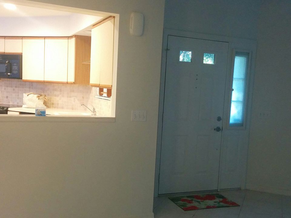 1st image of 7324 Della Dr