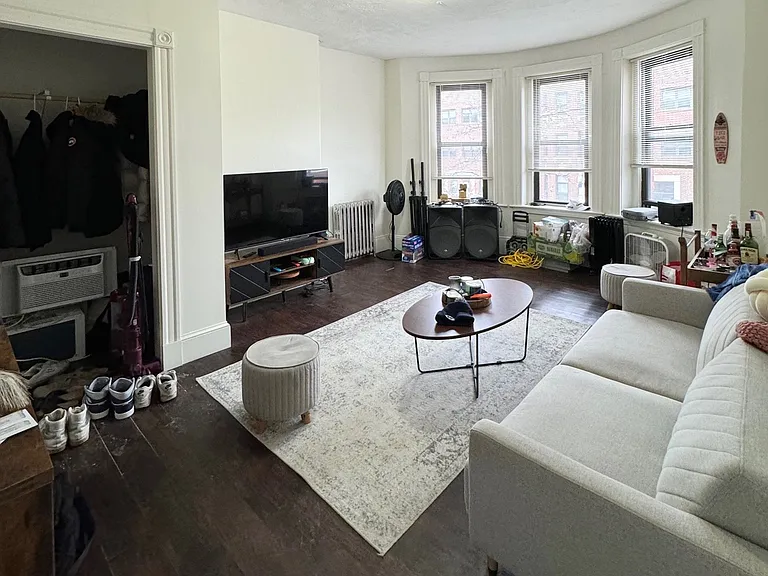 868 Huntington Ave #2 — Photo 10