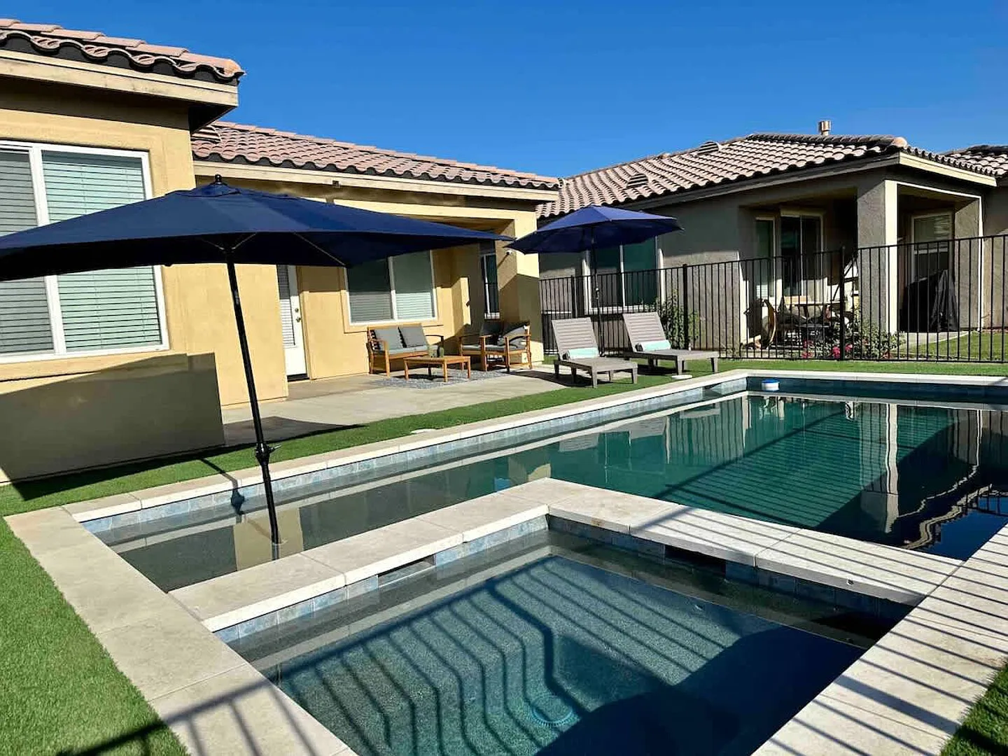Cactus Cove! 2 Bed/2.5Bath/Pool/Spa/Sleeps 8 — Photo 1