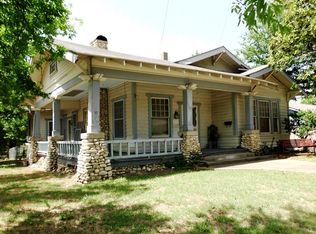738 W 2nd Ave, Corsicana, TX 75110