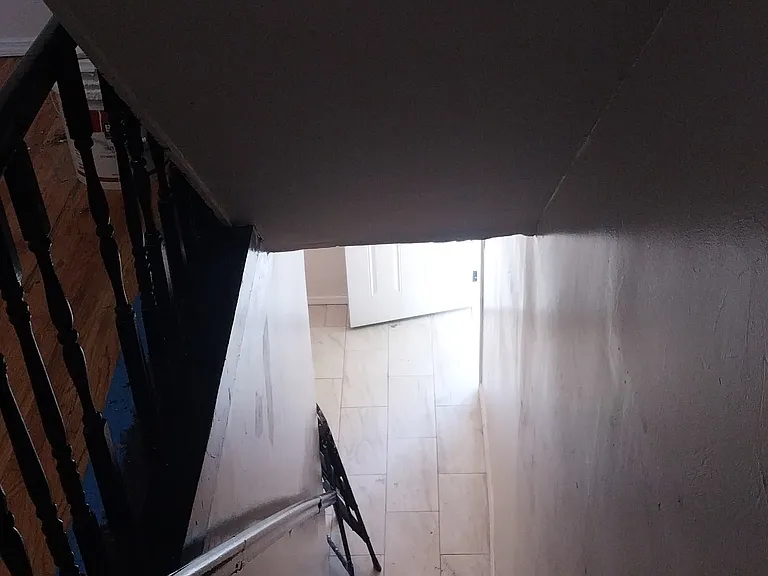 509 Hancock St #3R — Photo 12