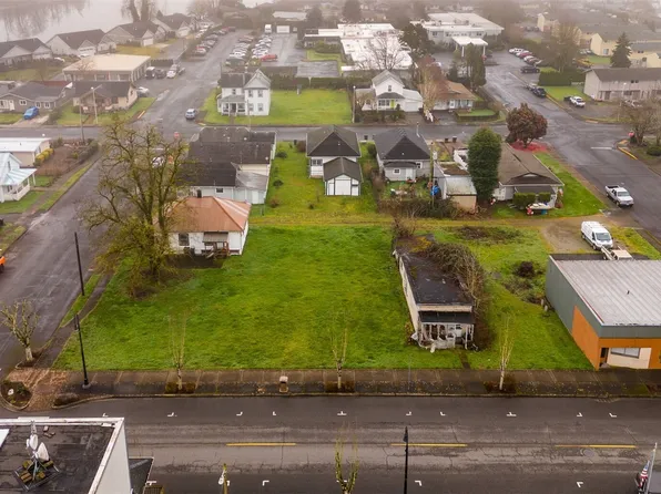 421 Davidson Avenue, Woodland, WA 98674