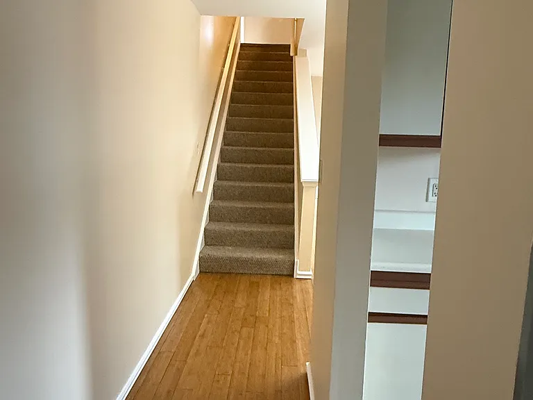 37 Greenwich Ave #2-1 — Photo 13