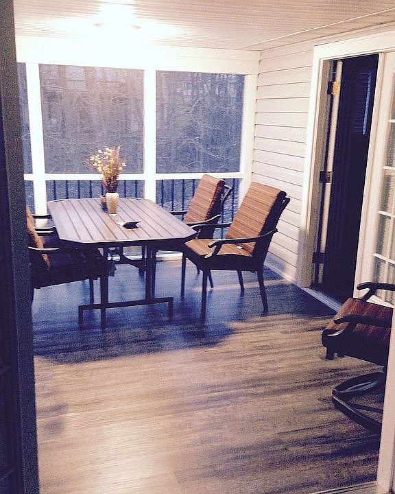 Low maintenance screen porch