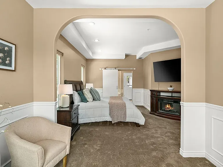 2330 Fancher Heights Blvd — Photo 4