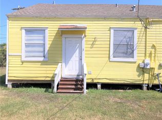 2580 5th St #2, Ingleside, TX 78362