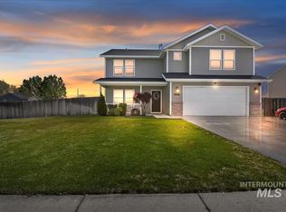996 S Bobby Ave, Kuna, ID 83634
