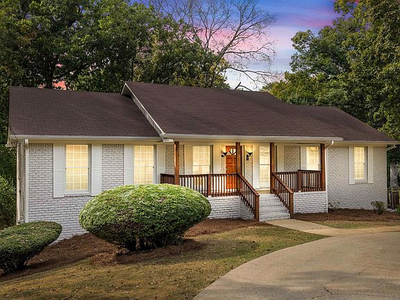 2nd image of 828 Zellmark Dr