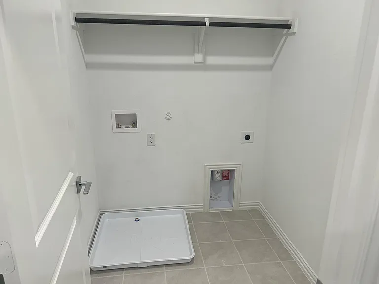 4512 Ward St — Photo 23