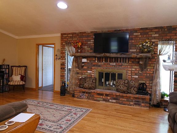 Great Room-Fire Place