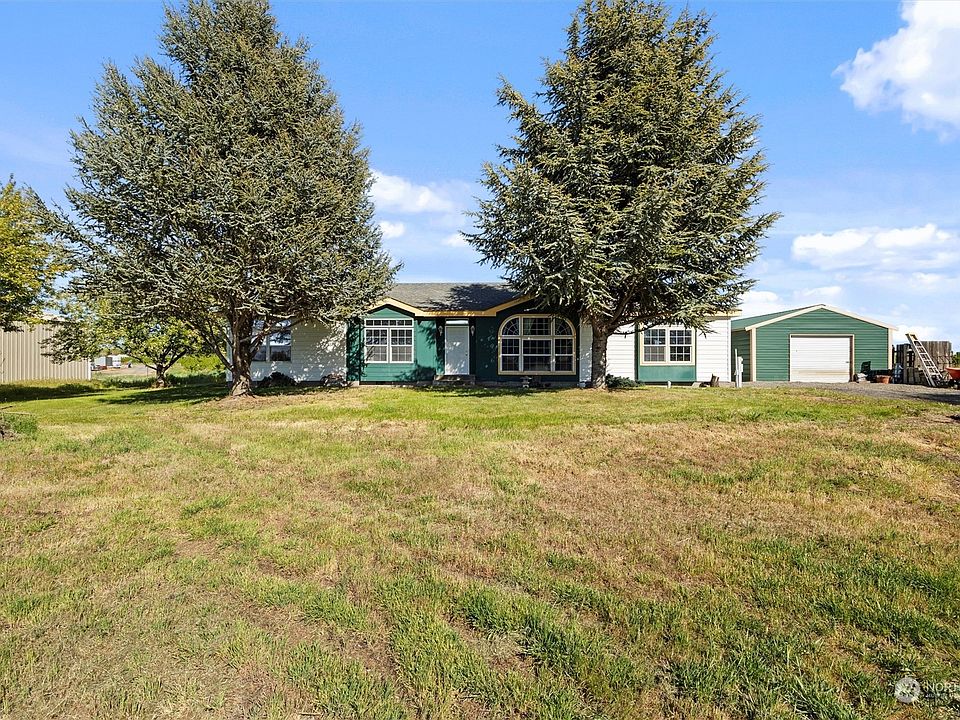 1646 Lake Rd, Burbank, WA 99323 | Zillow
