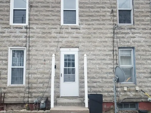 11 Liberty St, Carthage, NY 13619