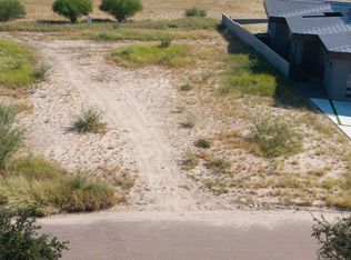 121 Jog Falls Rd, Laredo, TX 78041