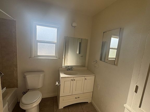 5th image of 1784-1796 7th St #3732