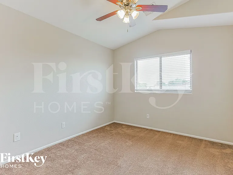 34841 N Karan Swiss Cir — Photo 12