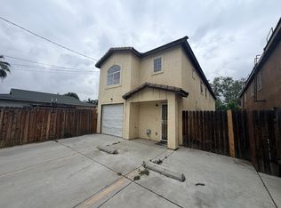 503 L St #B, Bakersfield, CA 93304