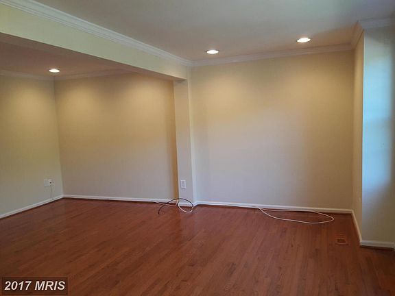 4th image of 1130 Floyd Pl