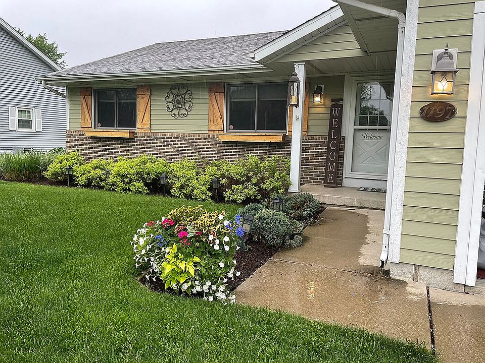 1st image of 1197 King Arthur Ln