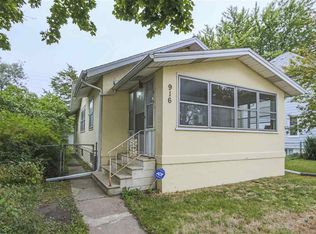 916 Conger St, Waterloo, IA 50703