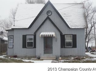 104 S Main St, Milmine, IL 61855
