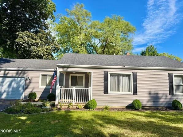 4546 Vineyard Rd, Toledo, OH 43623