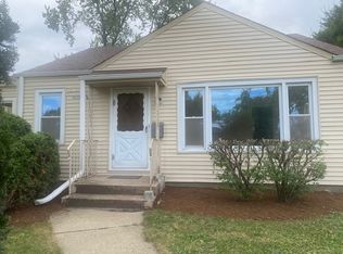 1530 White St, Des Plaines, IL 60018