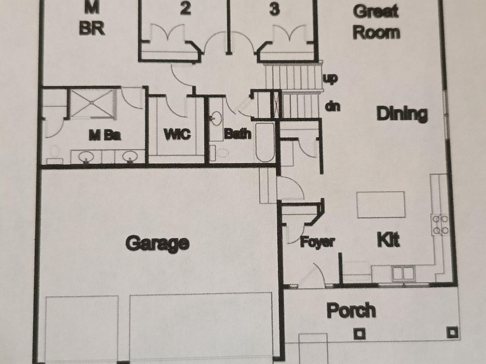 2nd image of 2065 Lusitano St