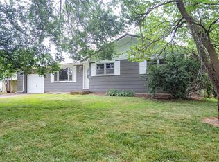 940 Howard Dr, Lebanon, MO 65536