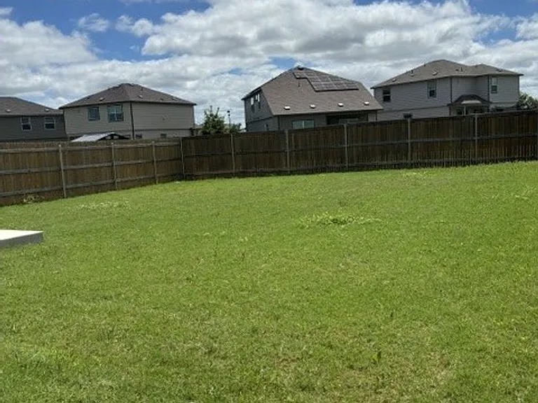 233 Perfect World Loop — Photo 19