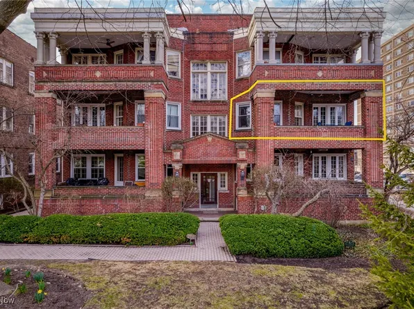 2713 Lancashire Rd APT 4, Cleveland Heights, OH 44106