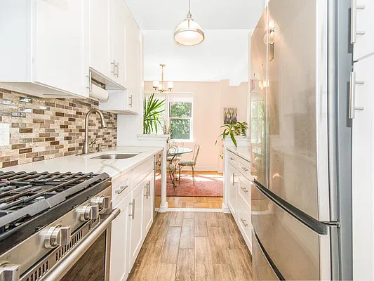 Sold by Douglas Elliman | media 14