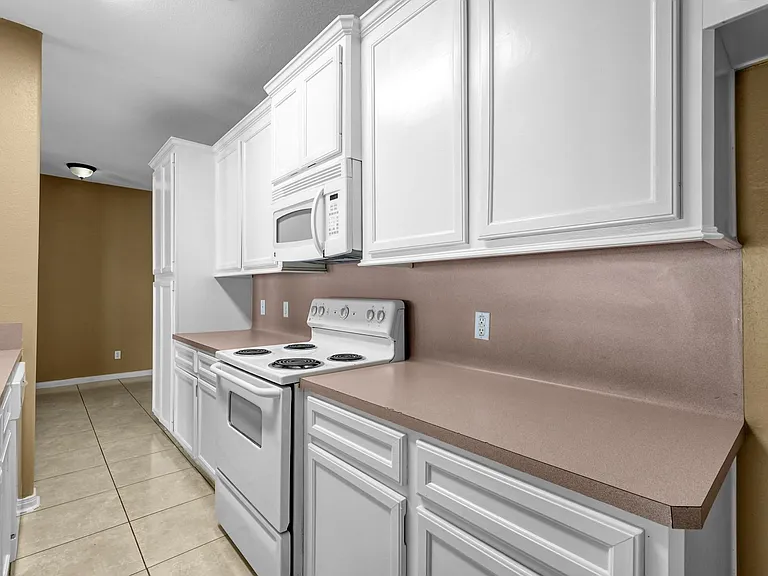 172 Binnacle Ct #A — Photo 6