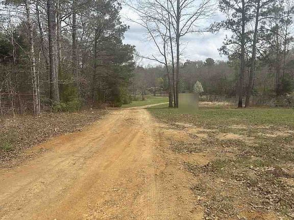 4th image of 549 Sunset Ln