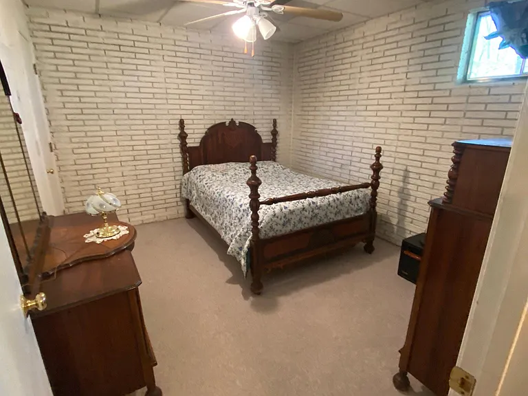 8610 Kevin Ln — Photo 4