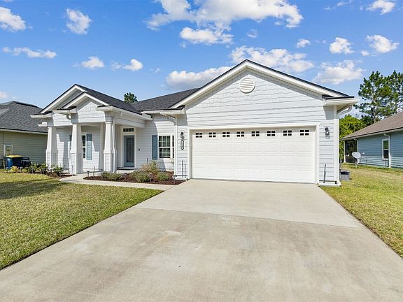 3rd image of 79446 Plummers Creek Dr
