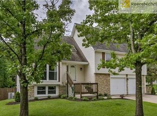 15017 Brentwood Dr, Lenexa, KS 66215