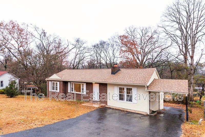 1st image of 810 Caldonia St