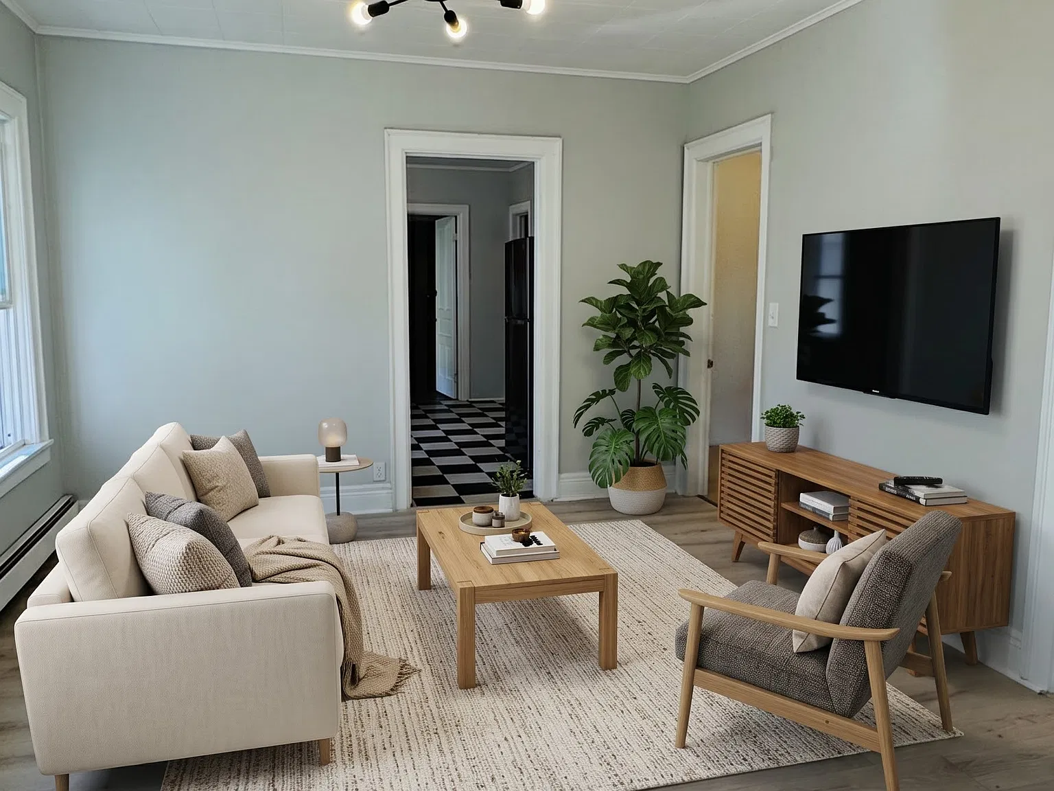 3 bed, 1100 sqft, $1,600 — Photo 2