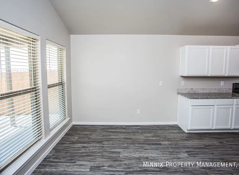 921 Tulane St — Photo 30