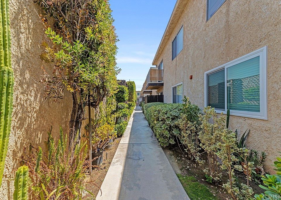 Villa Castaic 31732 Ridge Route Rd Castaic CA Zillow