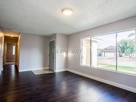 4th image of 7048 Grasswood Dr