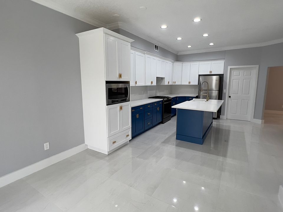 1st image of 2705 Windsorgate Ln