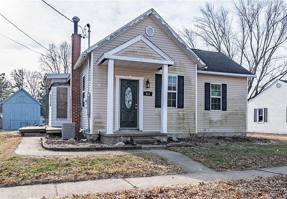 1st image of 111 W Carter St