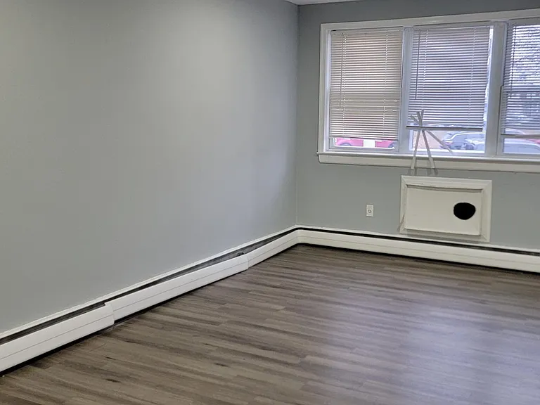 230 W Roosevelt Blvd #1 — Photo 4