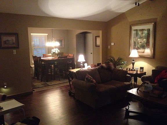 4th image of 845 Barbara Lynn Dr