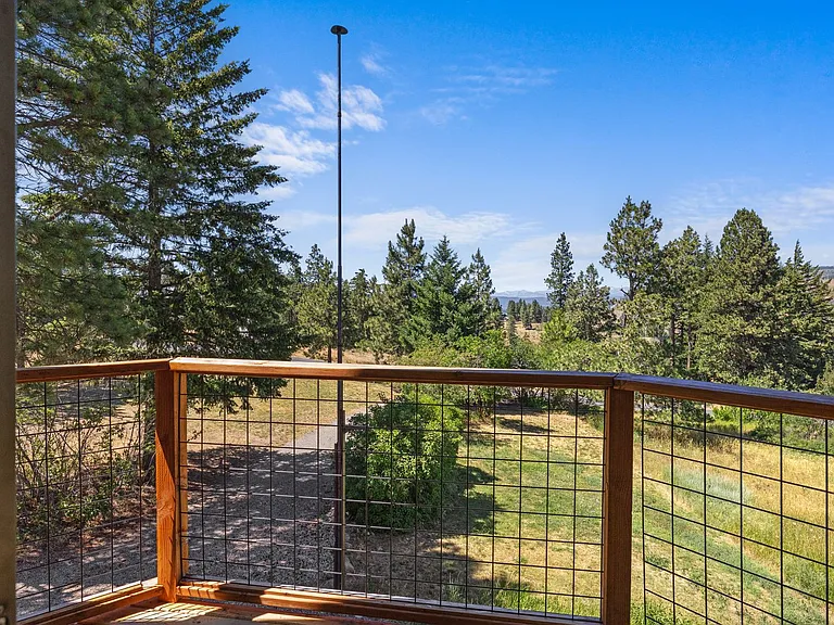 250 Morrison Canyon Ln — Photo 3